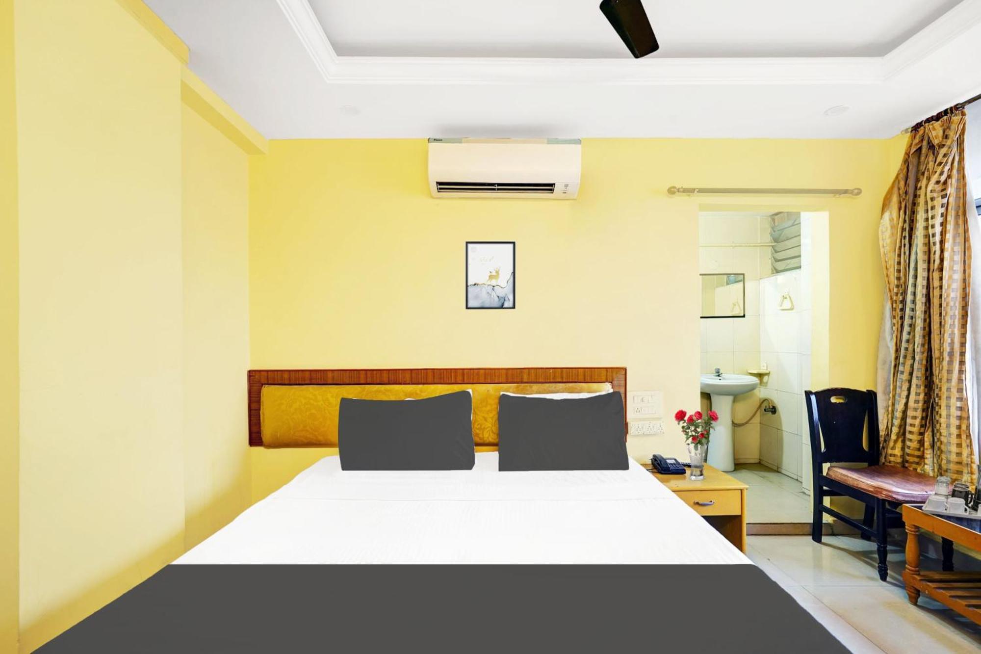 Super Hotel O Padmavathi Puram Near Railway Station Tirupati Exteriör bild