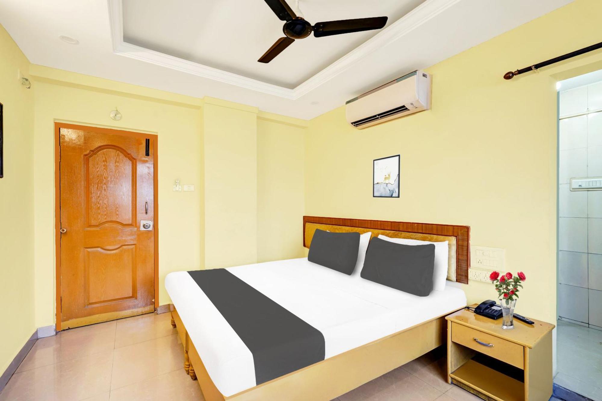 Super Hotel O Padmavathi Puram Near Railway Station Tirupati Exteriör bild