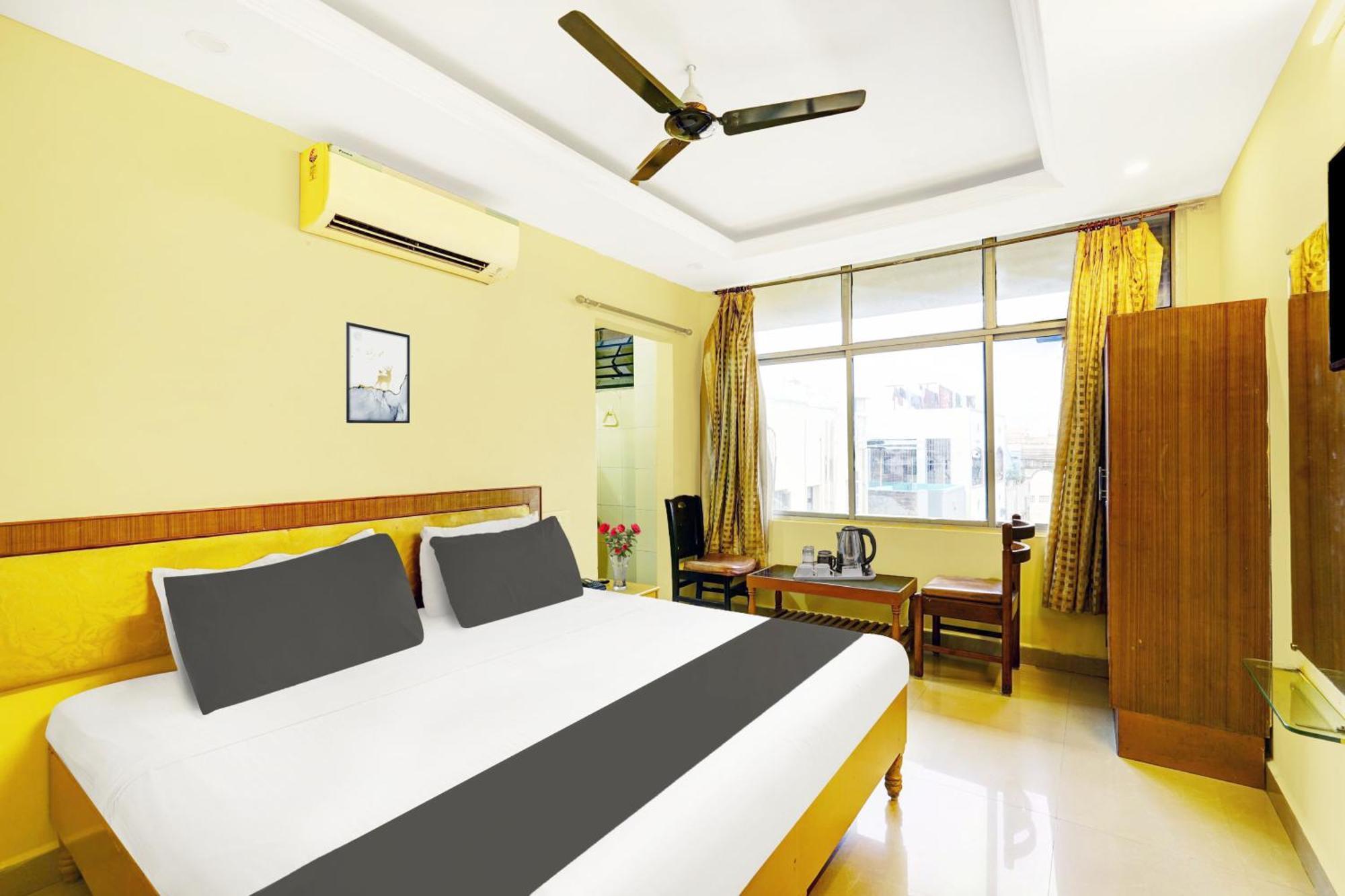 Super Hotel O Padmavathi Puram Near Railway Station Tirupati Exteriör bild