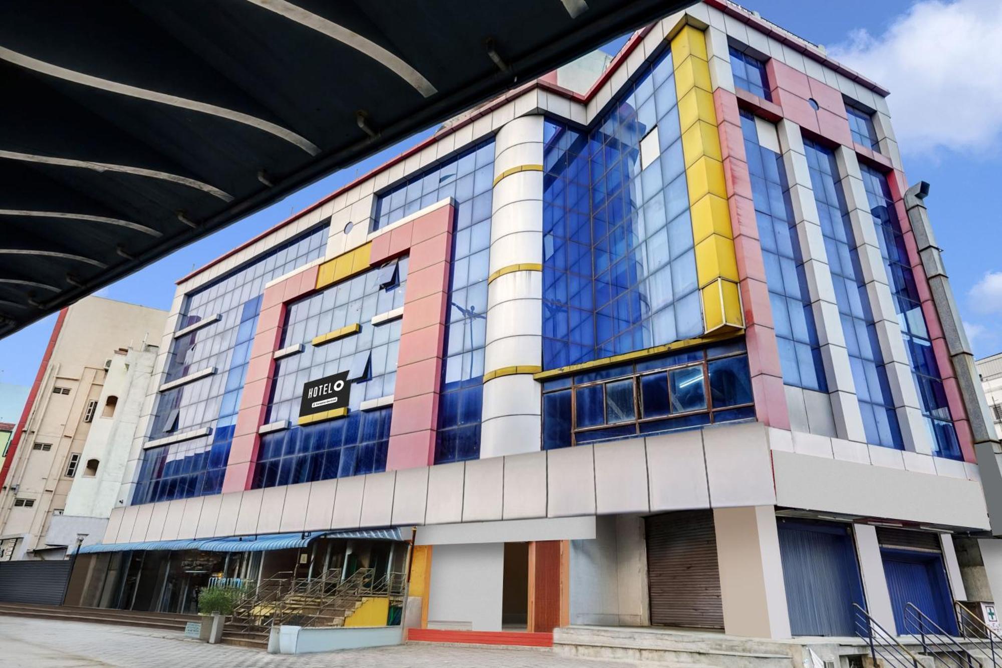 Super Hotel O Padmavathi Puram Near Railway Station Tirupati Exteriör bild